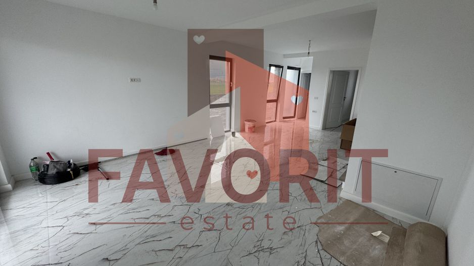 Comision 0%. Panouri si pompa de caldura. Despartit prin camera tehnica - Poză 5