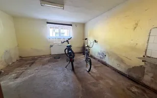 Casa individuala de vanzare cu COMISION 0, Zona Lazaret / Lupeni - Poză 12