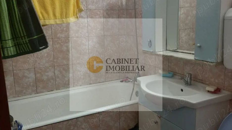 3 Camere - 67MP | Decomandat | 1/8 | Creditabil | 1980 | M Gorj - 7min - Poză 8