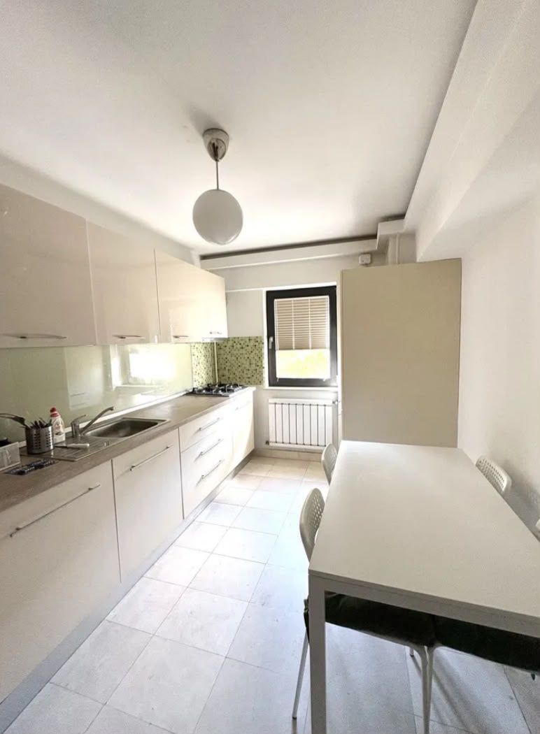 AP. 2 CAMERE-  TIMPURI NOI, PET-FRIENDLY, BUCATARIE INCHISA, BLOC NOU - Poză 1