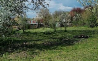 Teren intravilan.Suprafata 1200 mp.Localitatea Moreni.Str. Eroilor  16 - Poză 4