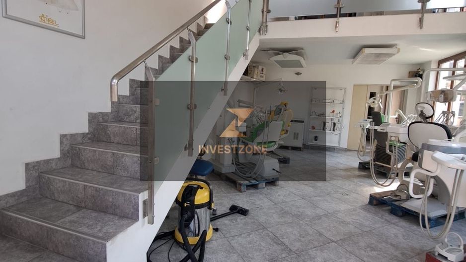 Proprietate 450 mp pe Calea Clujului cu teren de 787mp in Oradea - Poză 10