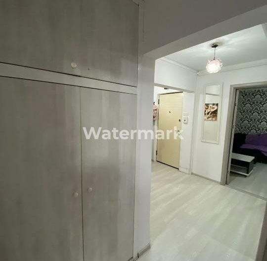 Vând apartament cu 3 camere Mobilat/Utilat in zona Km 4-5 - Poză 5