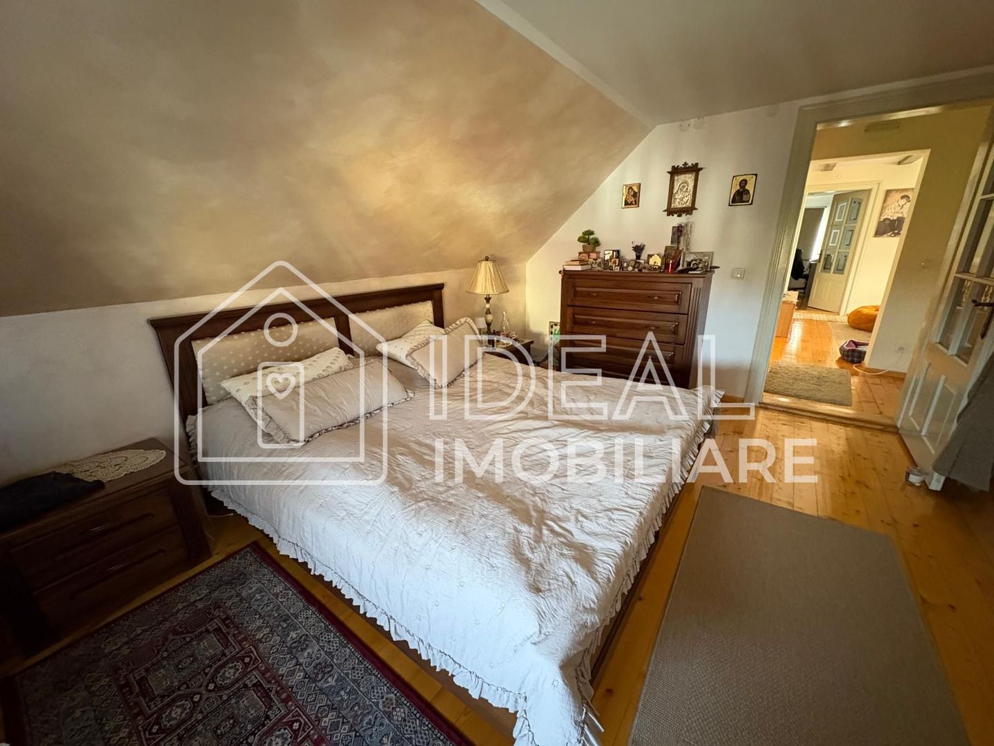 Casa Individuala cu 4 camere si 450 mp de curte, in Valea Aurie - Poză 3