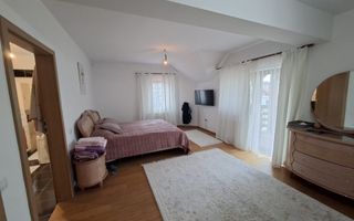 Casa individuala Tractoru zona Socec Brasov - Poză 24