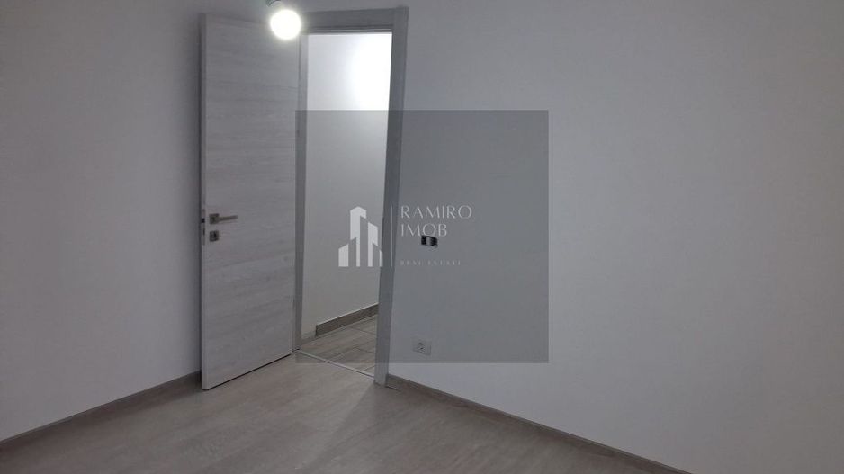Apartament 2 camere Crangasi | Proximitate Metrou | Bloc izolat 1981 - Poză 2