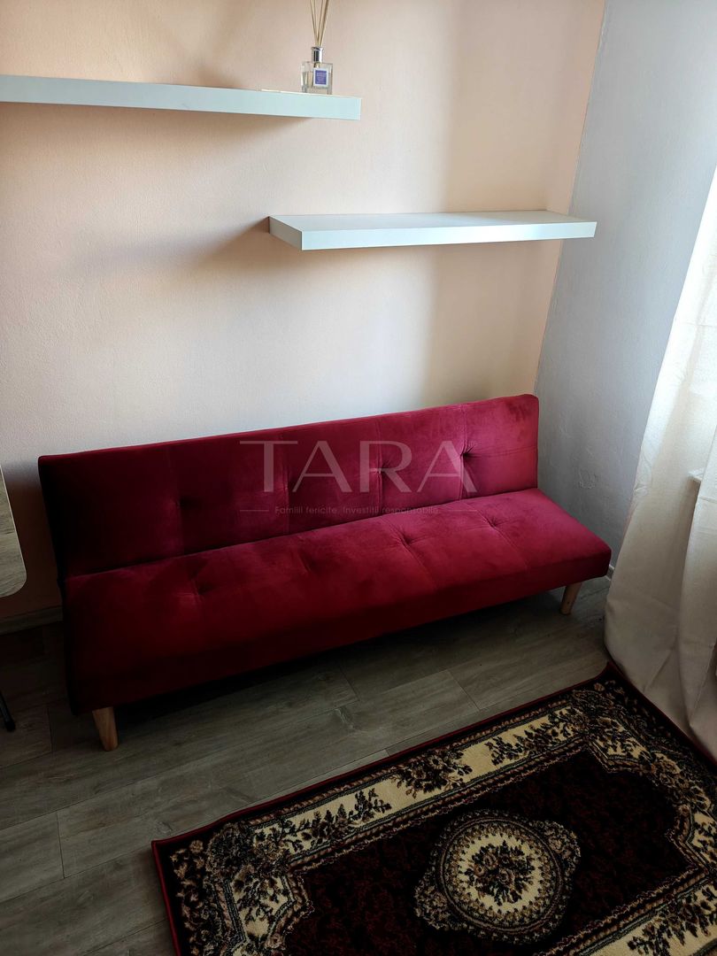 Garsonieră modernă în Gheorgheni, zona Hotel Royal - Poză 1