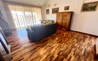 APARTAMENT SPATIOS - Poză 3
