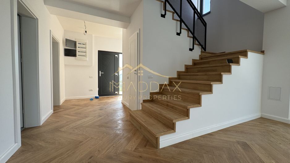 Vila LUX***Panouri fotovoltaice***Lake view//Laguna Albastra/Corbeanca - Poză 15