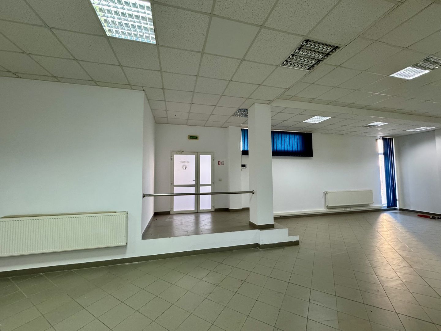 Clădire SAD de închiriat, situată la intrarea în Dumbrăvița - Poză 29