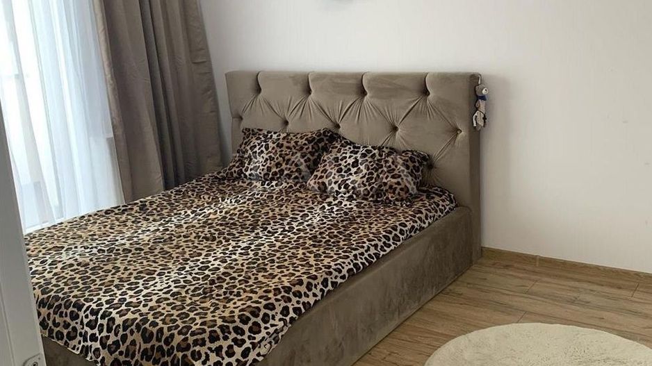 Apartament 2 camere, ultimul etaj, panoramă superbă,  balcon 10 mp - Poză 5