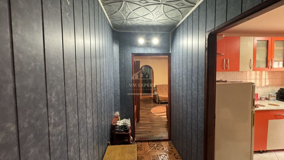 APARTAMENT CU 2 CAMERE, ETAJ 4, GRUI, CAMPULUNG - Poză 7