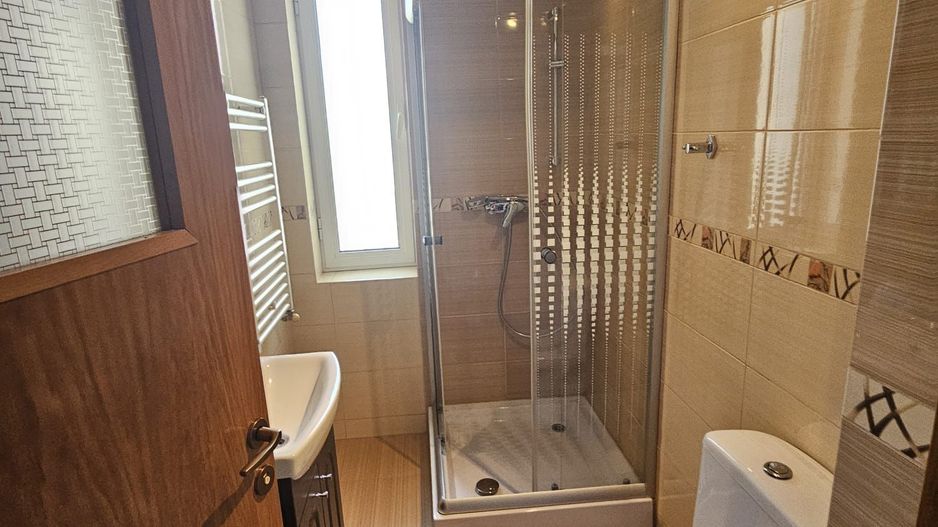 Inchiriere apartament spatios, bloc nou, garaj, Craiovei - Poză 8