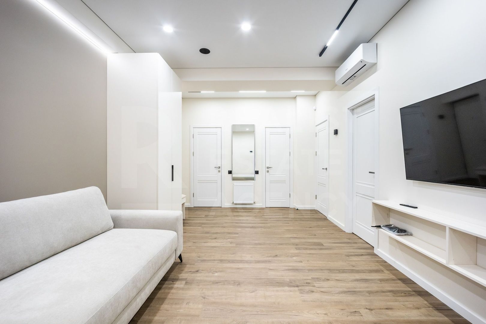 Vânzare, apartament, 3 camere, strada Nicolae Dimo, Râșcani - Poză 2