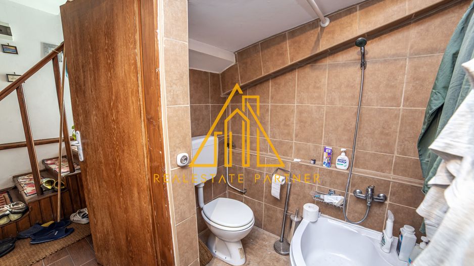 Casa superba, Adunatii Copaceni - Poză 28