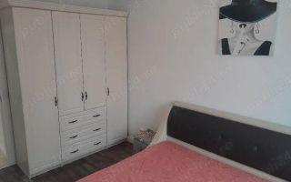 De închiriat apartament 2 camere - Poză 1