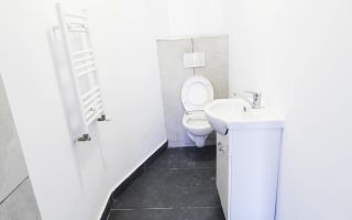 Spatiu de Birouri 100 mp - Renovat - Poză 3
