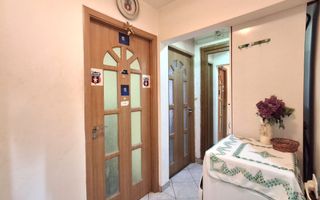 De Vanzare Apartament cu 3 camere  Mall Vitan imobil constr 1985-1990 - Poză 11