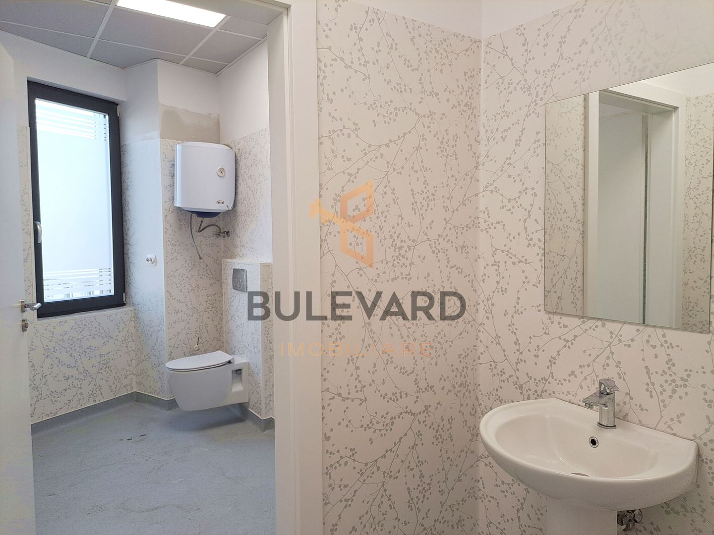 Spatiu birou in zona centrala! - Poză 17