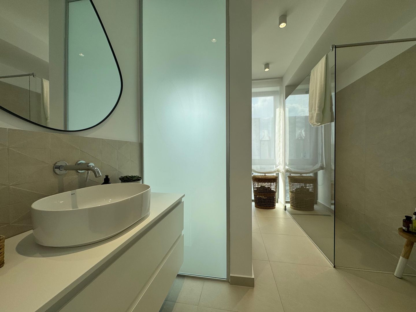 VILA SUPERBA 4 CAMERE + PARCARE ACOPERITA || PIPERA|| EPIQUE HOME - Poză 20