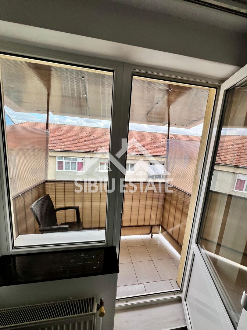 Aparatament 3 camere Zona V.Milea - mansarda - Poză 19