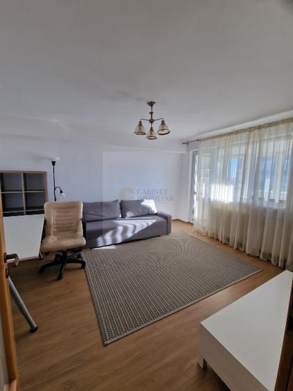 Piata Victoriei | 3 camere | Decomandat | Vedere Panoramica - Poză 2