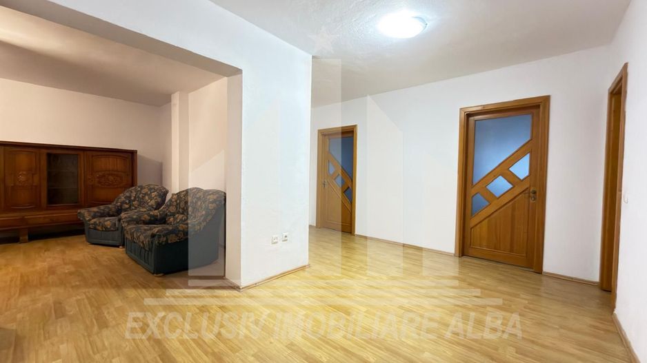 Apartament 3 camere | De inchiriat | 87 mp | Mobilat | Centru - Poză 1