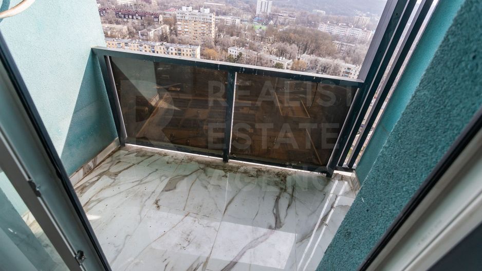 Vânzare, apartament cu 2 camere în Complexul Oasis - Poză 11