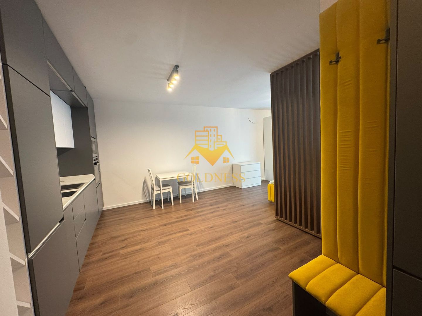 Studio, modern, garaj, bloc nou, Iris, Liberty, zona Oasului, Petrom — fotografia 3