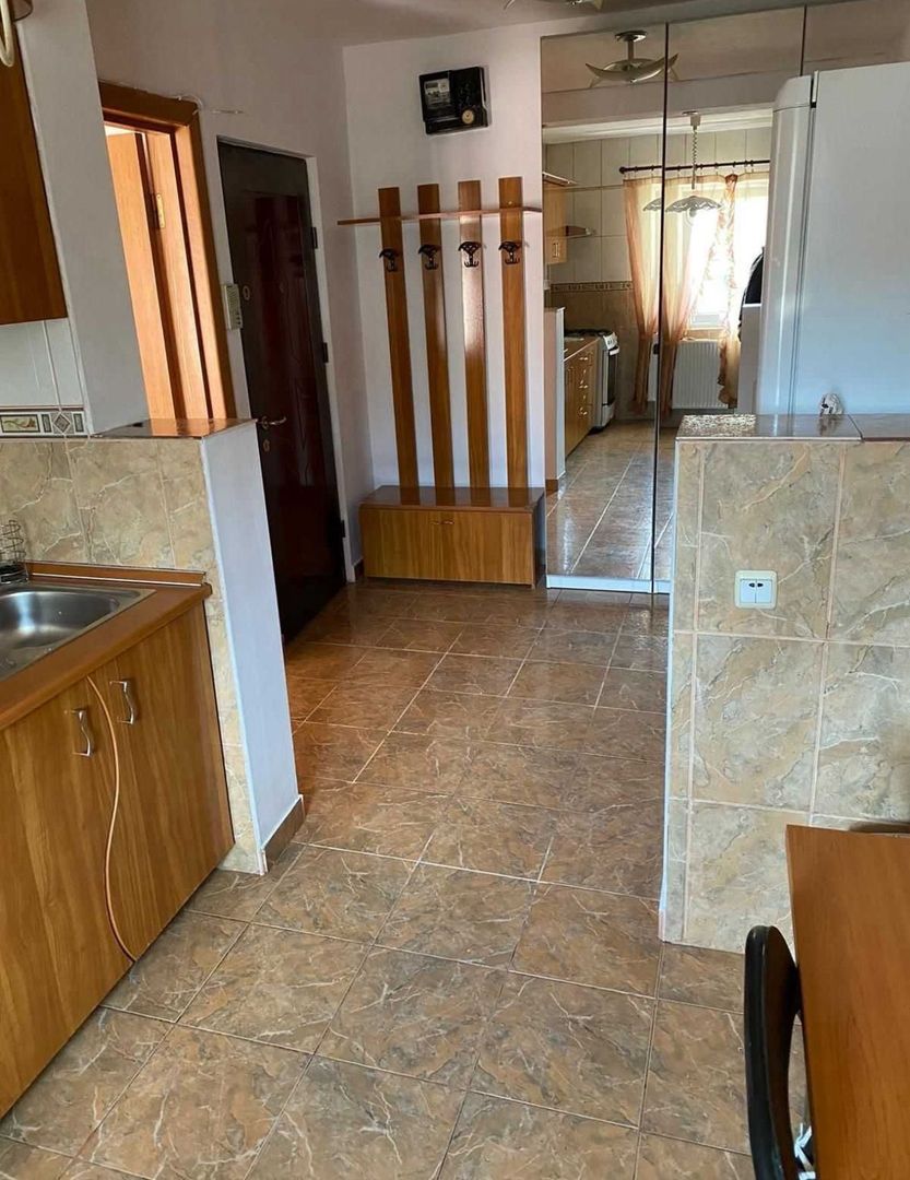 AP. 2 CAMERE BANEASA, BUCATARIE DESCHISA, MOBILAT/UTILAT COMPLET - Poză 5