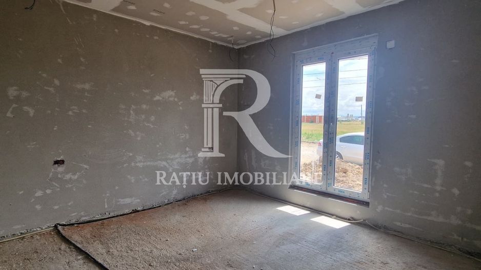 Casa de vanzare cu 4 camere | Osorhei | Bihor - Poză 8