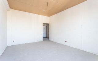 Vânzare, penthouse, 3 camere + living, strada Calea Ieşilor, Sculeni - Poză 9