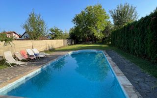 Vânzare casă cu piscină și teren 1.070 mp - Poză 2