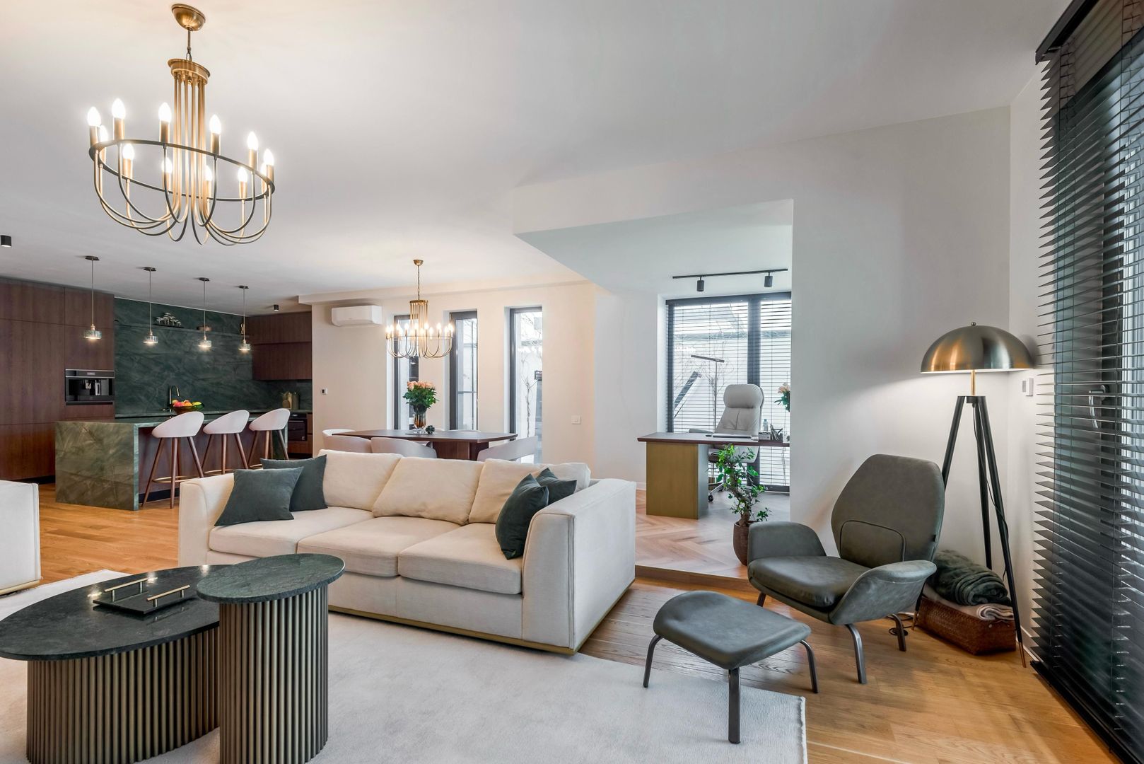 Vila de designer unică in complexul Zenville Pipera I 5 camere - Poză 1