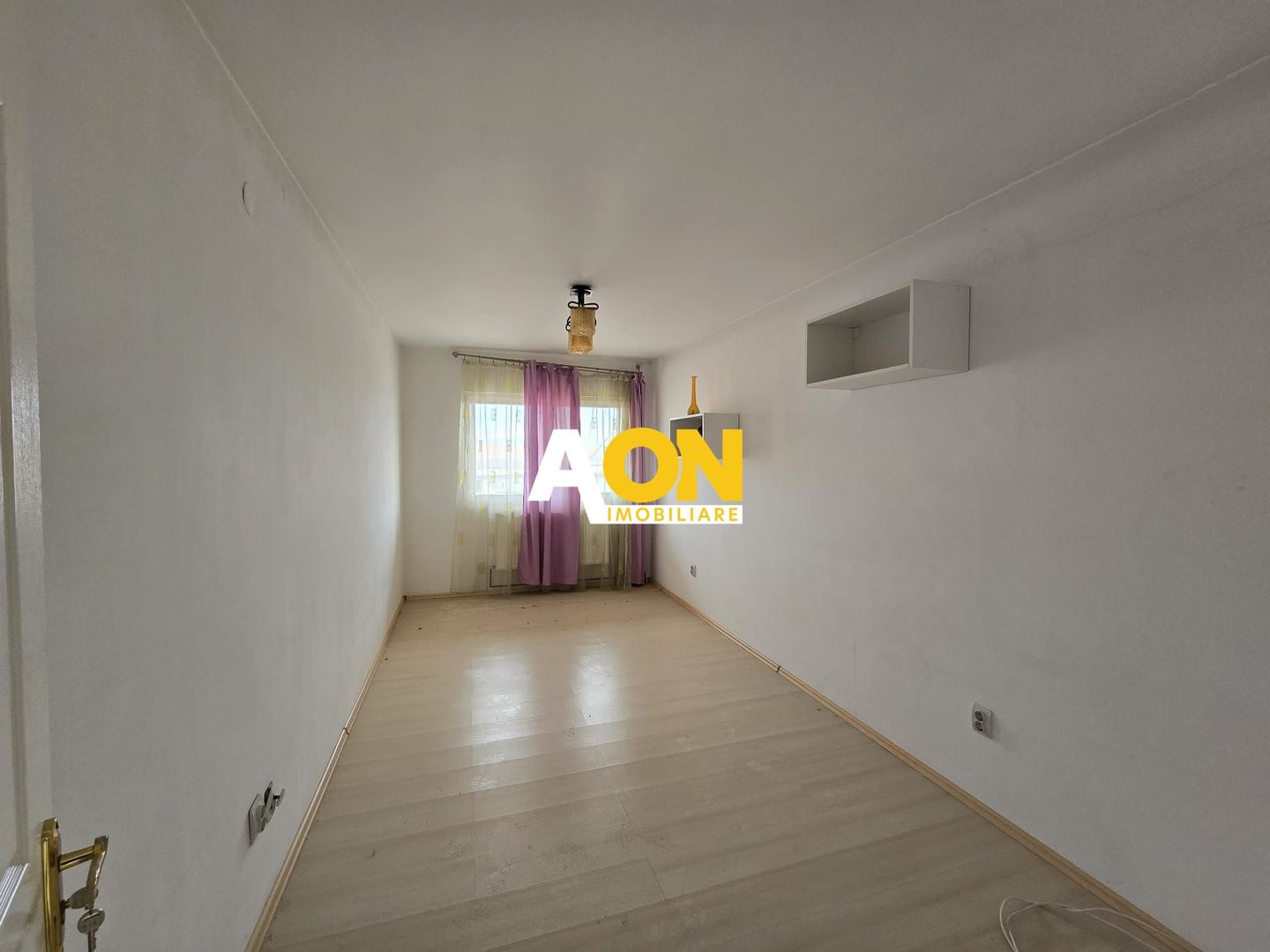 Apartament cu 4 camere, 120 mp utili, Ampoi 1 - Poză 4