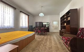 Apartament in casa spațios la doar 5-7 minute de Centrul Istoric - Poză 8