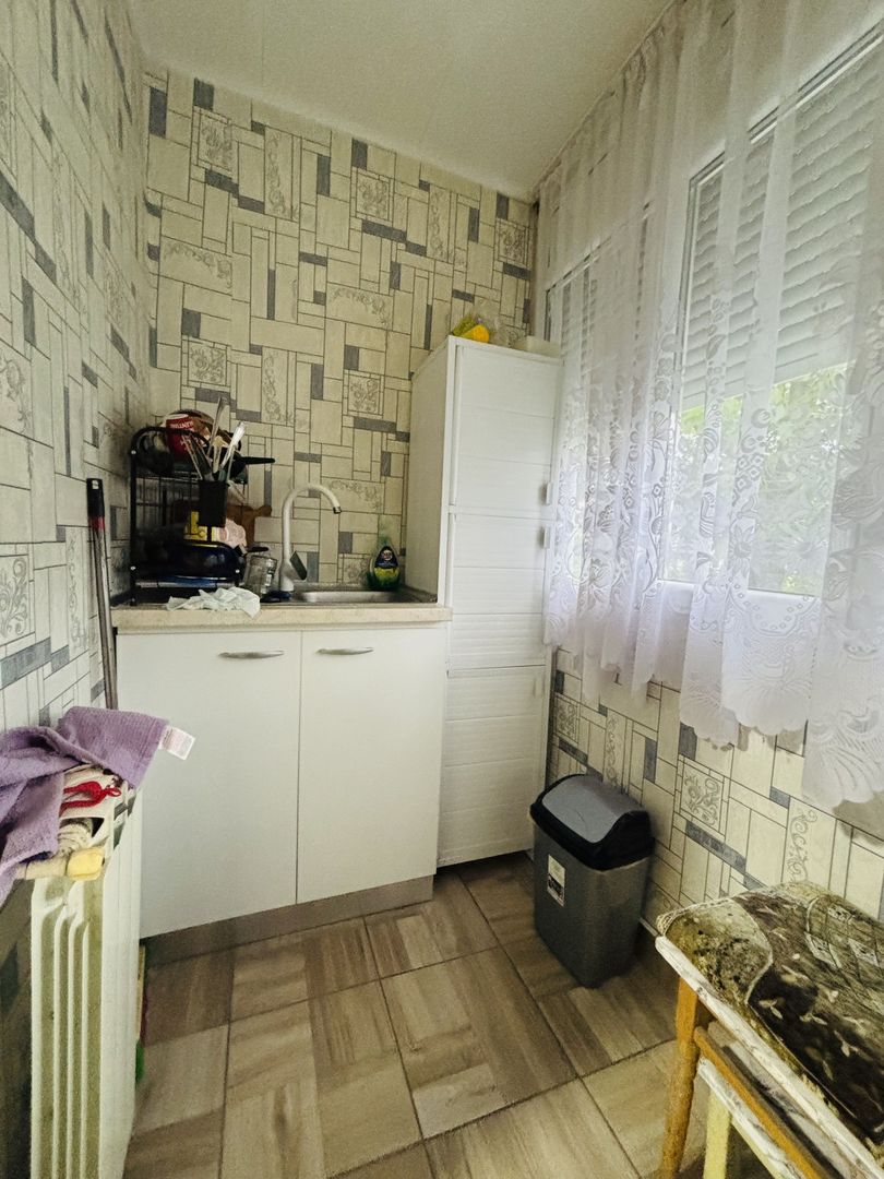 Apartament decomandat, tip PB, 2 camere, Velența - Poză 3