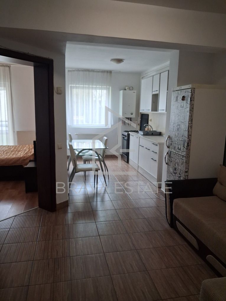 Apartament 1 camera mobilat cu parcare - Poză 1