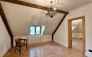 De închiriat: apartament 4 camere - Kiseleff - pretabil birou - Poză 3