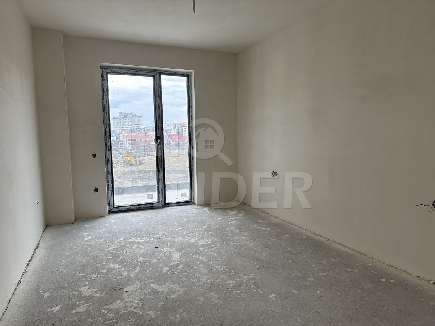Vanzare apartament 3 camere 71 mp utili plus balcon , etaj 1 - Poză 6