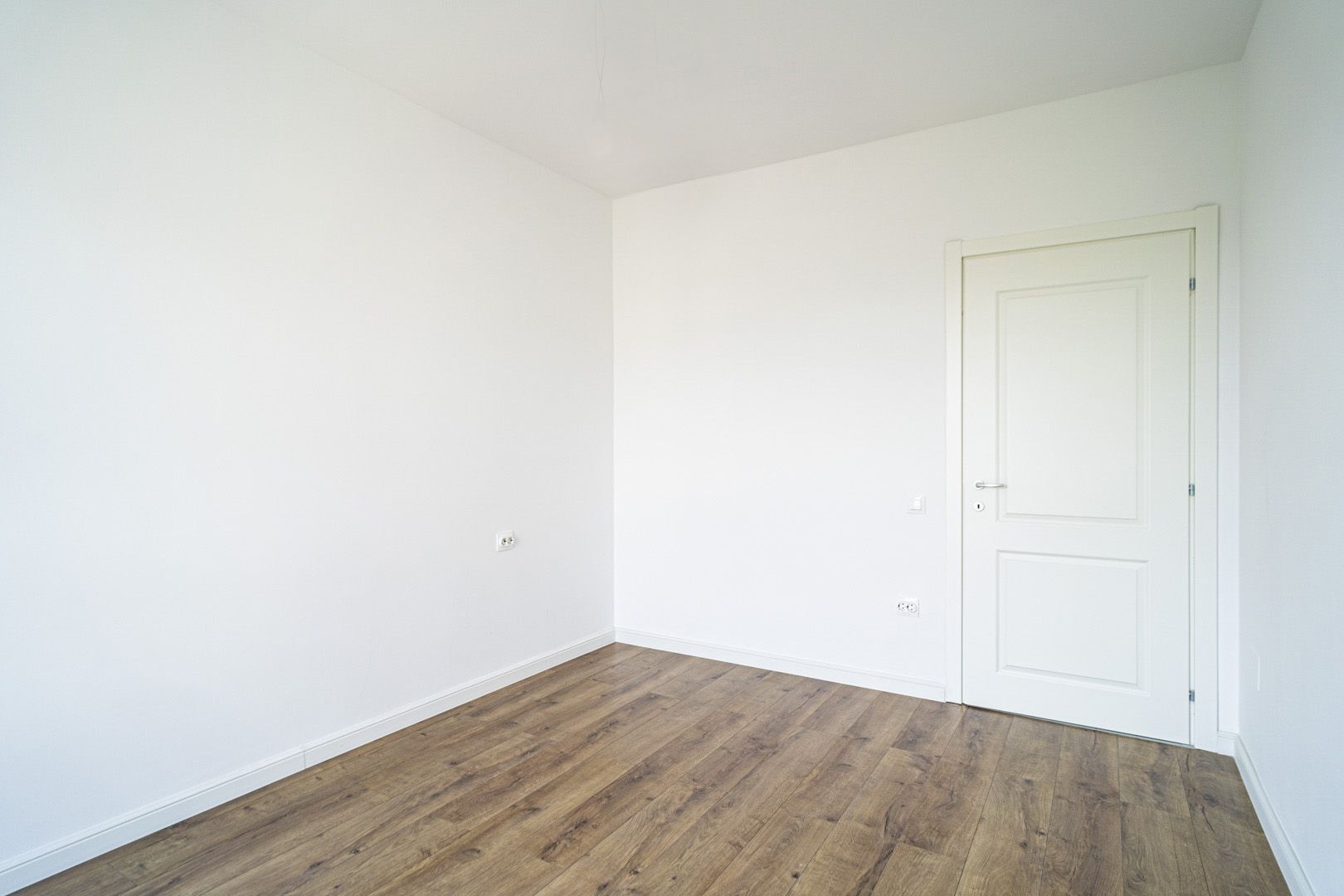2 Camere, bucatarie inchisa, 58.2 mp, Bloc NOU, FINALIZAT, metrou langa bloc - Poză 7