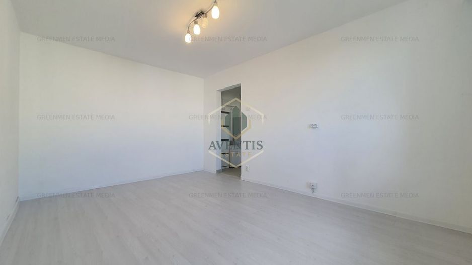 Piata Victoriei - Titulescu, vedere rasarit, decomandat, bloc reabilitat - Poză 13