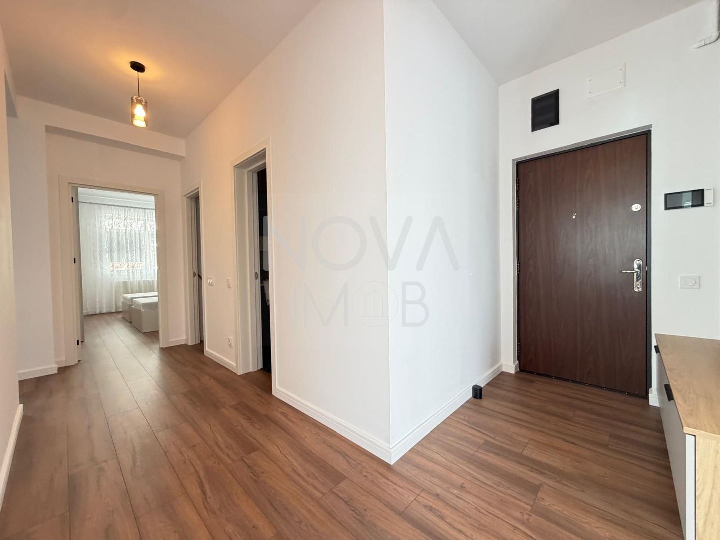 Apartament modern - 3 camere, prima inchiriere - Strand - Poză 13
