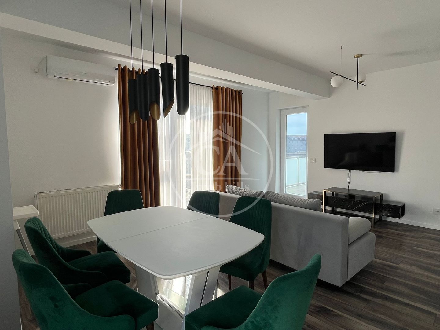 Apartament de închiriat cu 3 camere LUX în Prima Oneștilor, Oradea - Poză 2