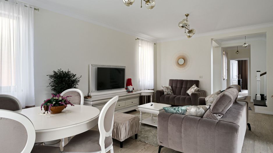 Vilă elegantă de închiriat în Subcetate - Poză 2