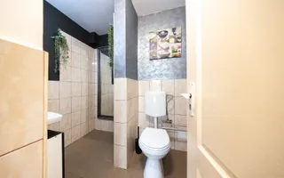 Spațiu comercial stradal de închiriat - Central - Iuliu Maniu - 72mp - Poză 14