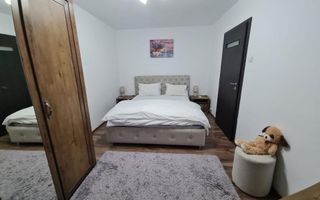 Apartament cu 2 camere/ 53mp/ zona Podu Ros - Poză 4