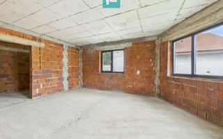 Casă la roşu P+E+M în Şagu - Poză 5