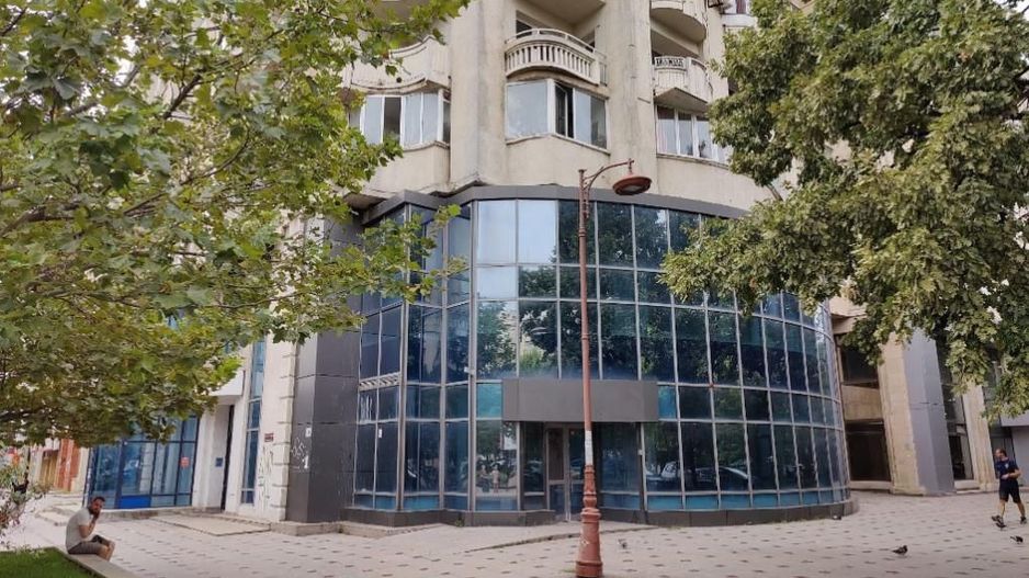 Spatiu Comercial || Pretabil Clinica zona Blv Unirii 700 mp || vis a vis Zepter - Poză 2