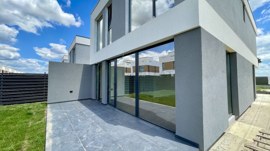 Vila Individuala 5 camere Tunari - Poză 21